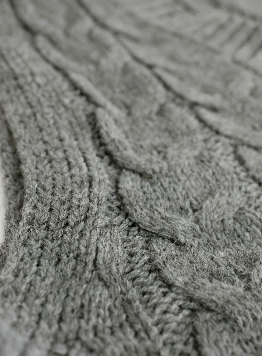 Grace | Women's Cable-Knit V-Neck Sweater Vest Relaxed Layering Pullover for Everyday