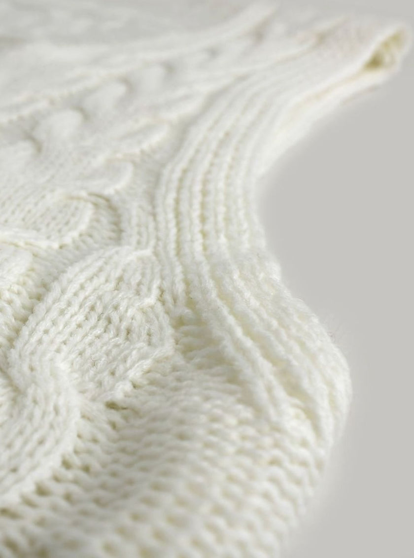 Grace | Women's Cable-Knit V-Neck Sweater Vest Relaxed Layering Pullover for Everyday