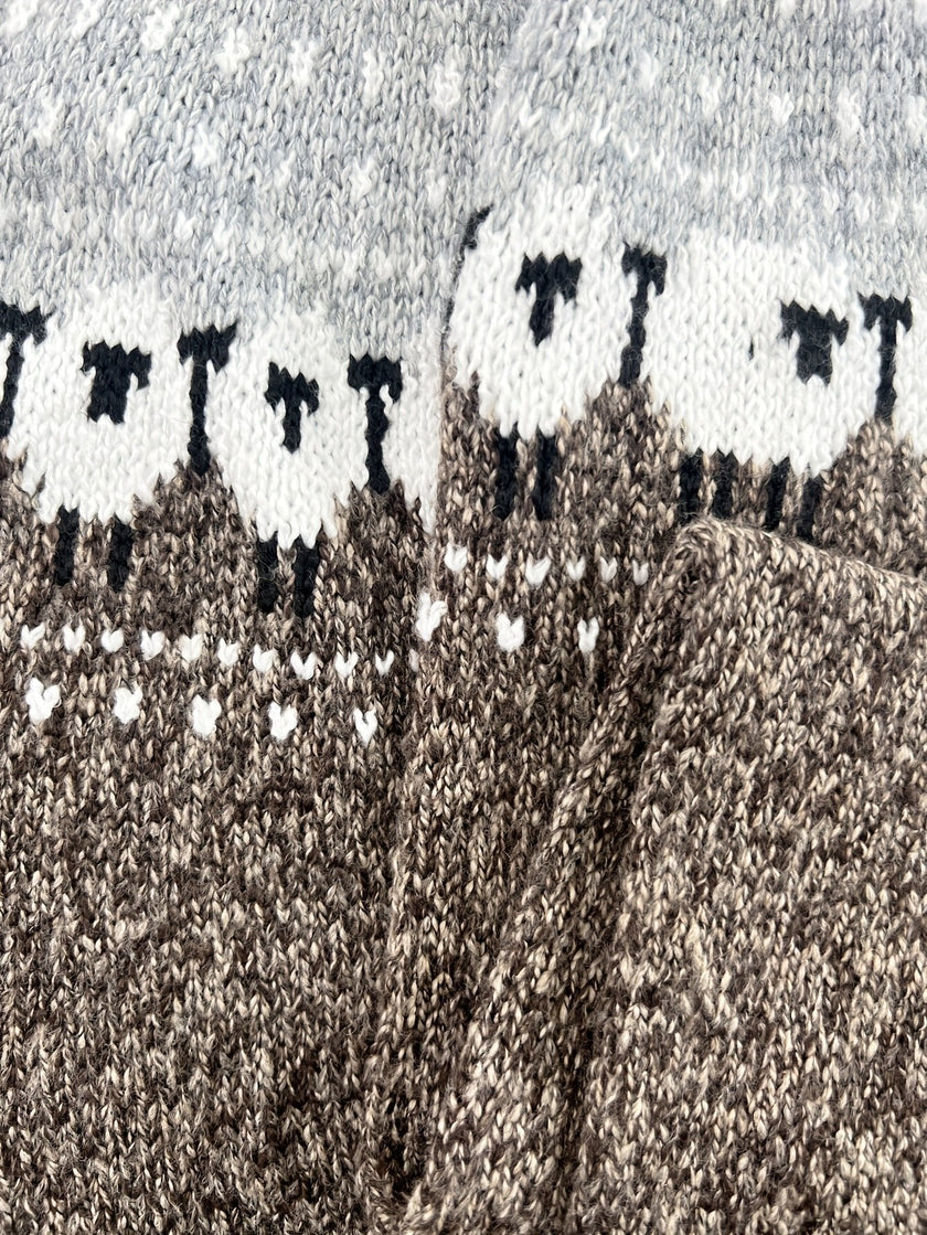 Mia | Women's Fair Isle Sheep Jacquard Thick-Knit Pullover Sweater with Nordic for Layering