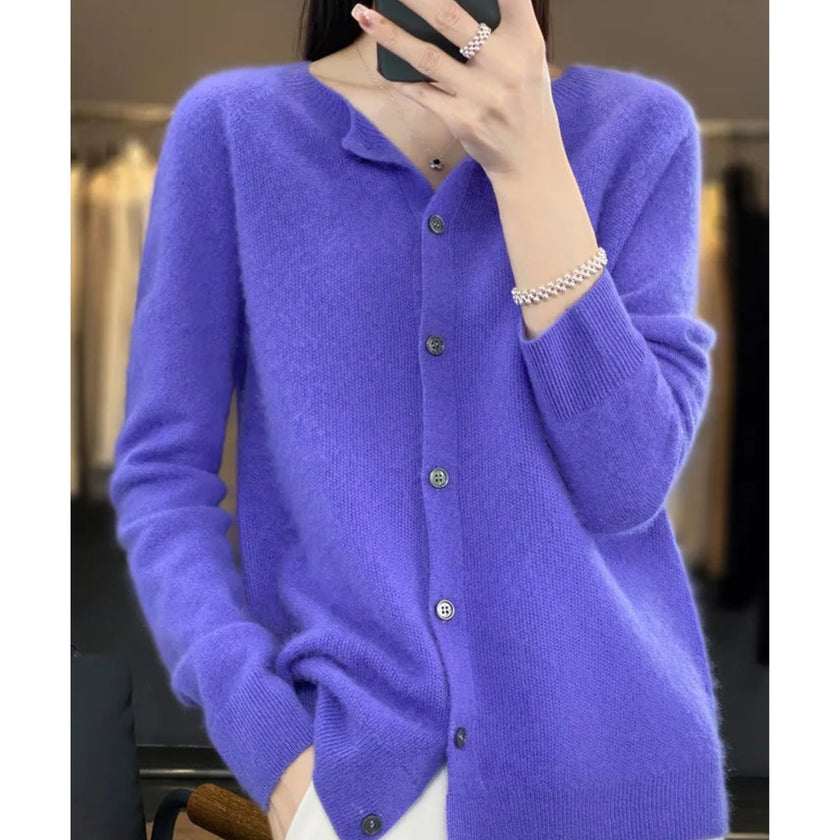 Mia | Women's Merino Wool Button-Front Knit Cardigan Sweater with Round-Neck for Autumn