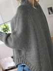 Mia | Women's Oversized Cable Knit High-Neck Pullover Sweater with Turtleneck for Everyday
