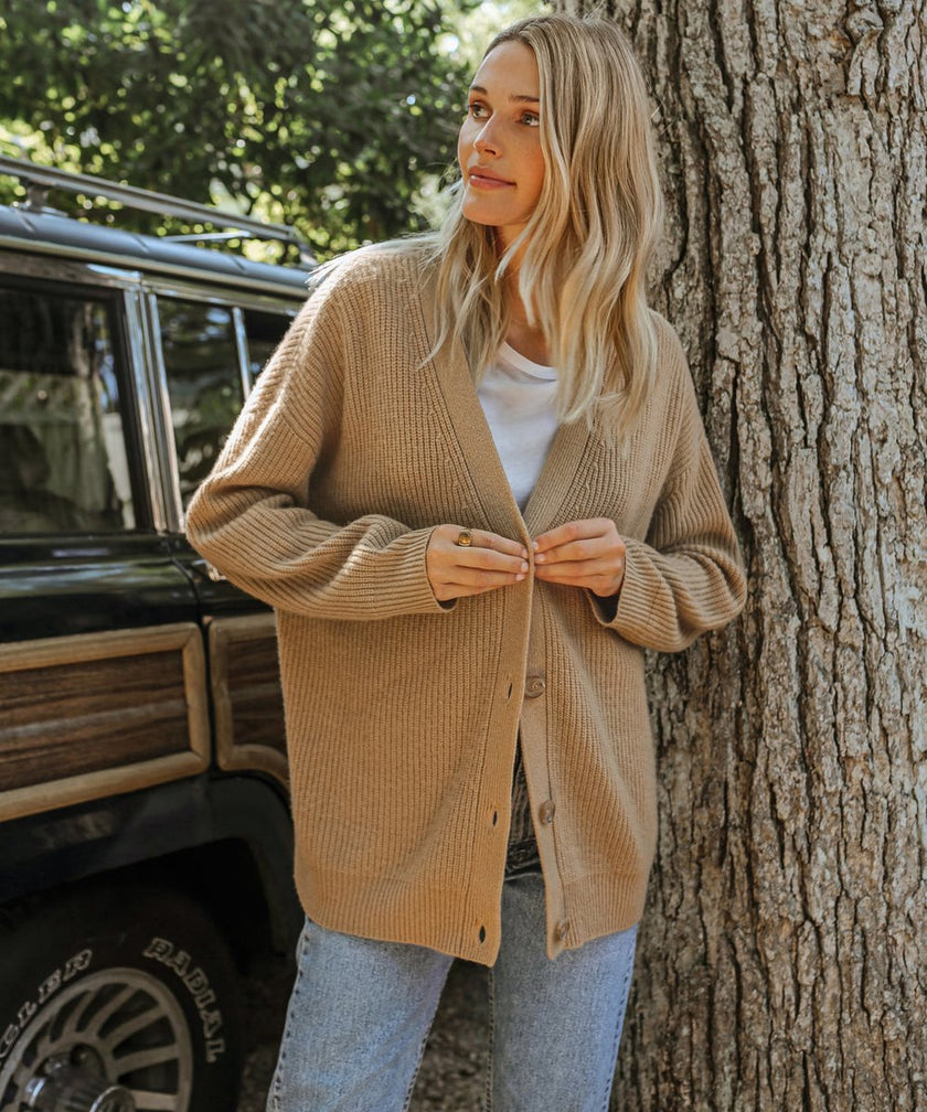 Hazel | Women's Relaxed-Fit V-Neck Button-Up Cashmere Cardigan with Ribbed for Everyday