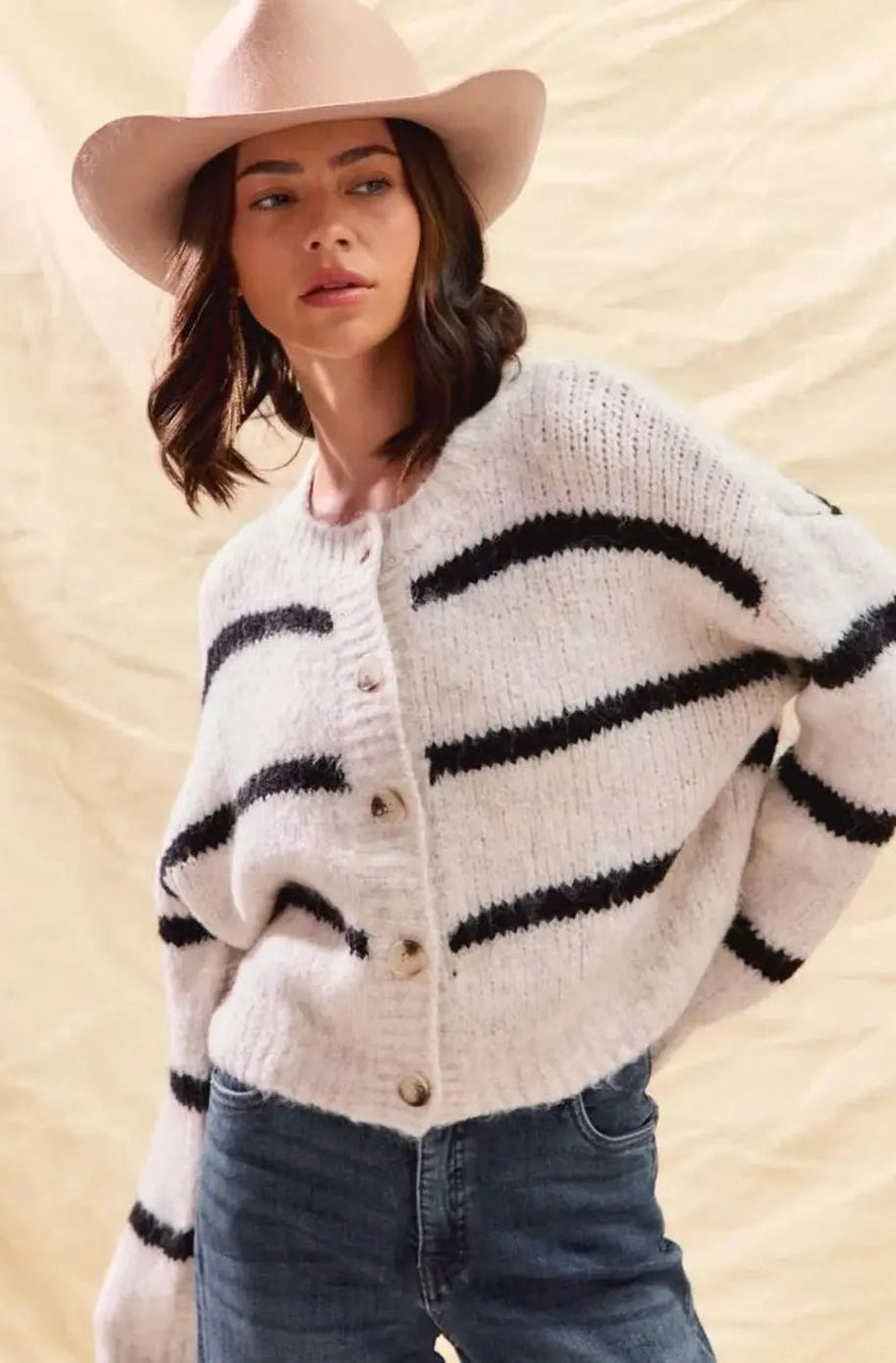 Frigg | Women's White Striped Knit Down Cardigan